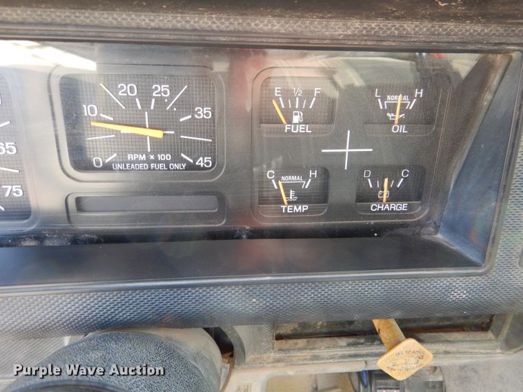 image for item DM0007 1997 Ford F700  dump truck