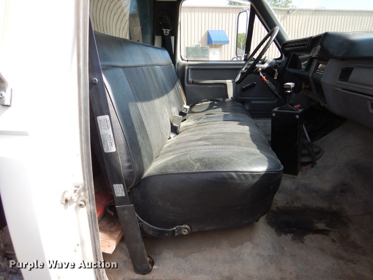 image for item DM0007 1997 Ford F700  dump truck