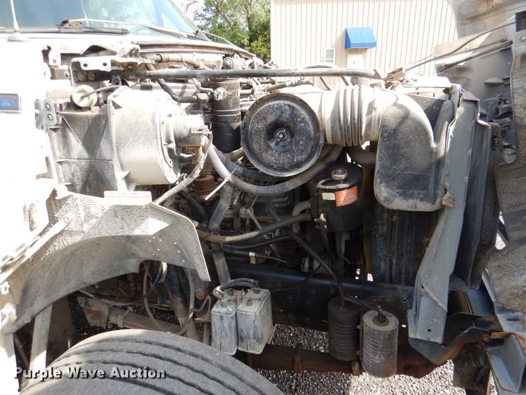 image for item DM0007 1997 Ford F700  dump truck