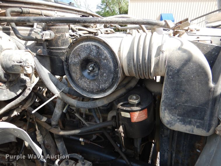 image for item DM0007 1997 Ford F700  dump truck