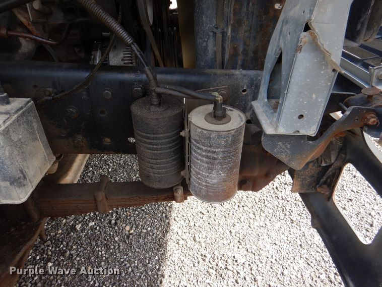 image for item DM0007 1997 Ford F700  dump truck