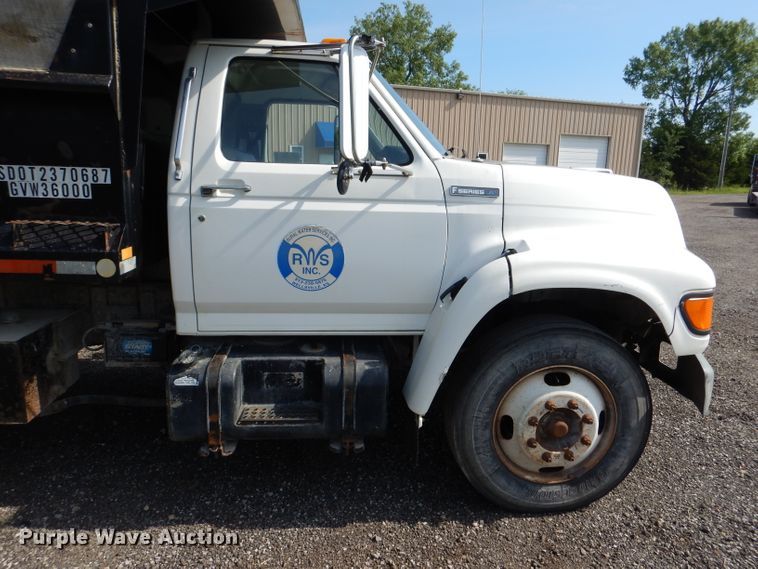 image for item DM0007 1997 Ford F700  dump truck