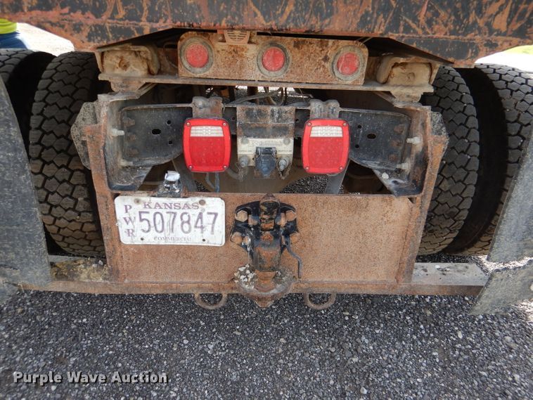 image for item DM0007 1997 Ford F700  dump truck