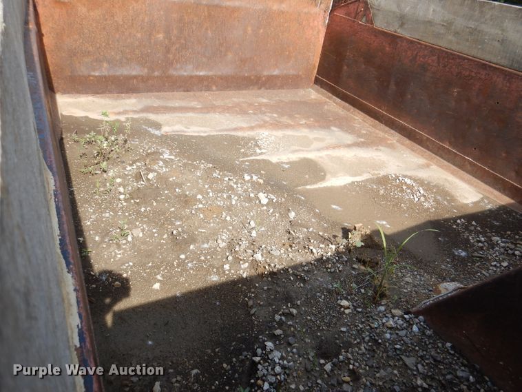 image for item DM0007 1997 Ford F700  dump truck