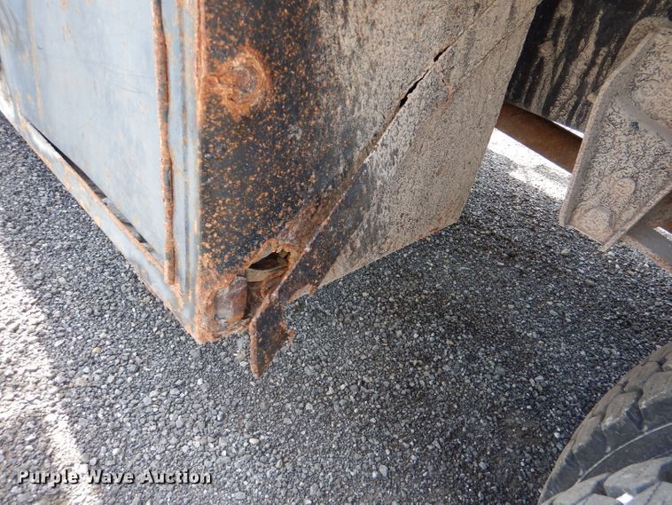 image for item DM0007 1997 Ford F700  dump truck