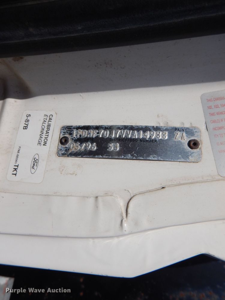 image for item DM0007 1997 Ford F700  dump truck