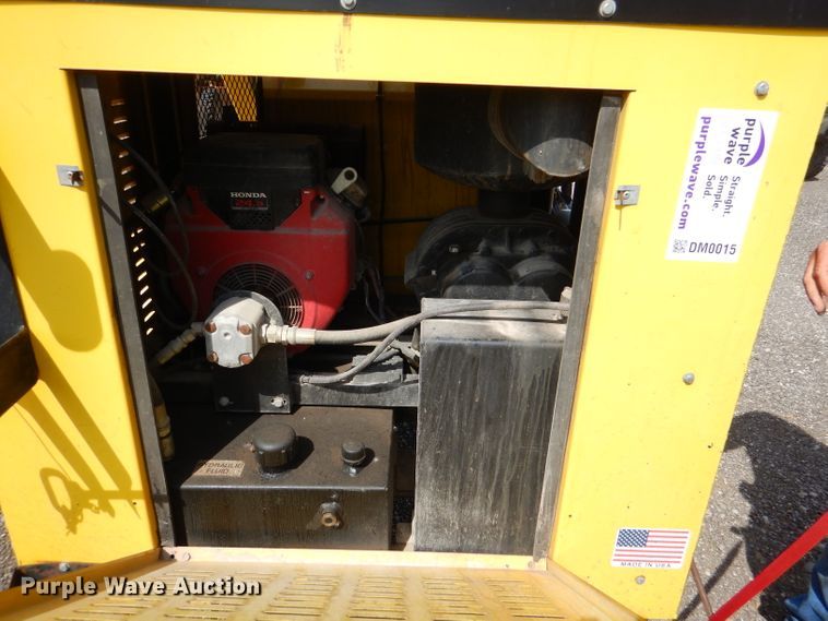 image for item DM0015 Hurco Spin Doctor Valve & Vac  vacuum excavator