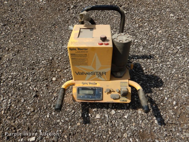 image for item DM0015 Hurco Spin Doctor Valve & Vac  vacuum excavator