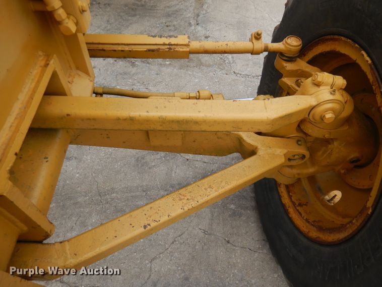 image for item DM0017 1979 Caterpillar 130G  motor grader