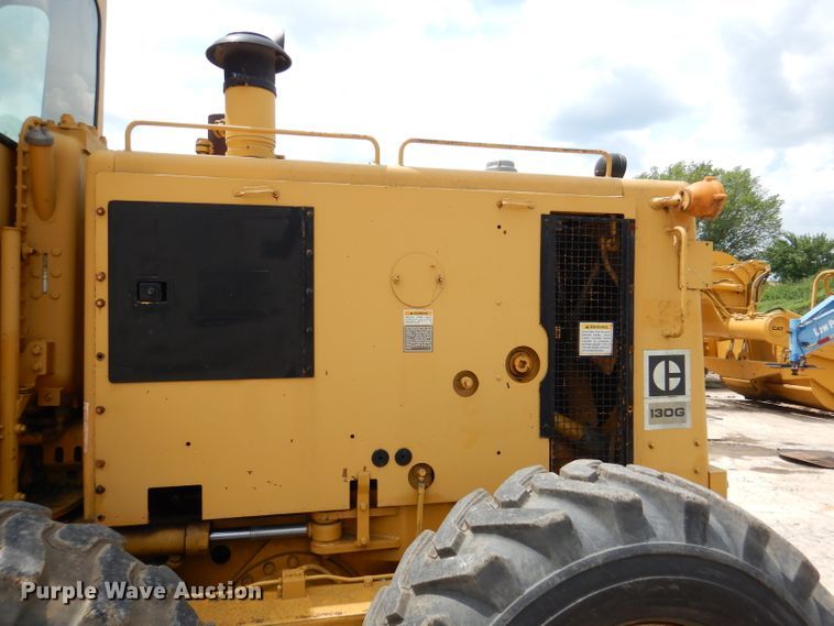 image for item DM0017 1979 Caterpillar 130G  motor grader