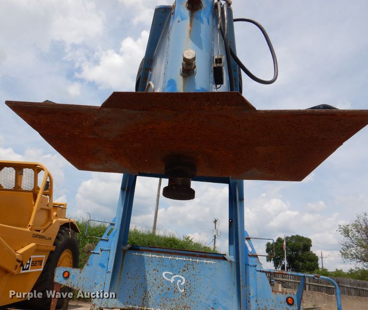 image for item DM0019 2008 T&B  equipment trailer