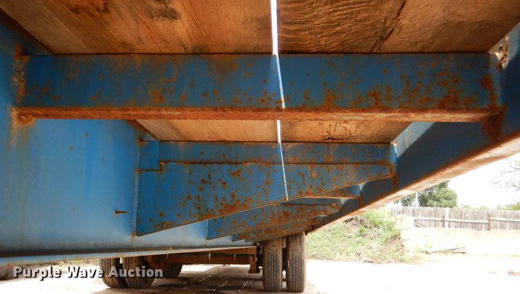 image for item DM0019 2008 T&B  equipment trailer