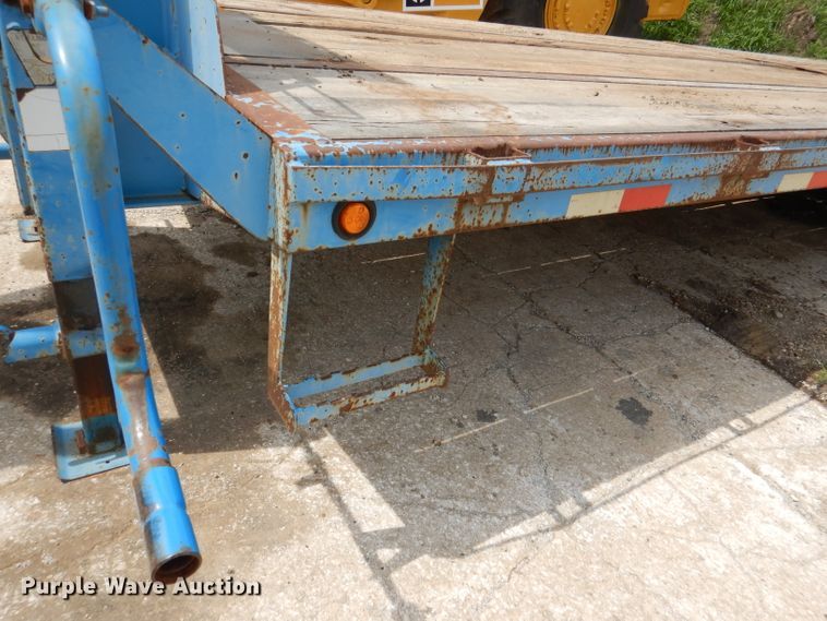 image for item DM0019 2008 T&B  equipment trailer