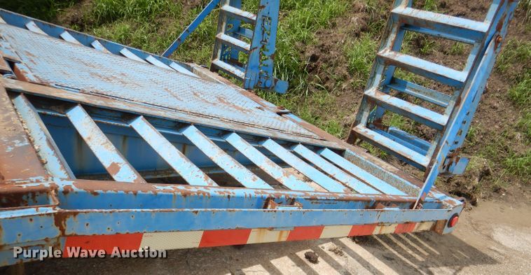 image for item DM0019 2008 T&B  equipment trailer