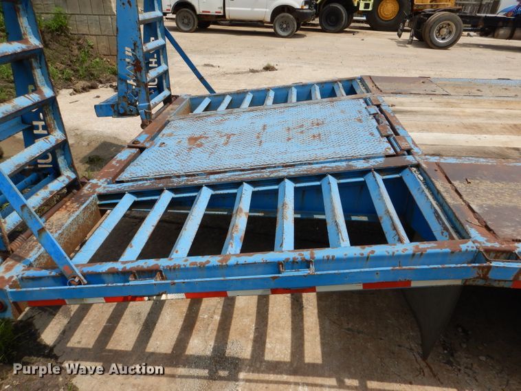 image for item DM0019 2008 T&B  equipment trailer