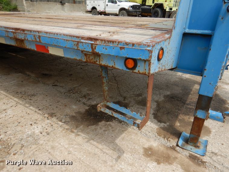 image for item DM0019 2008 T&B  equipment trailer