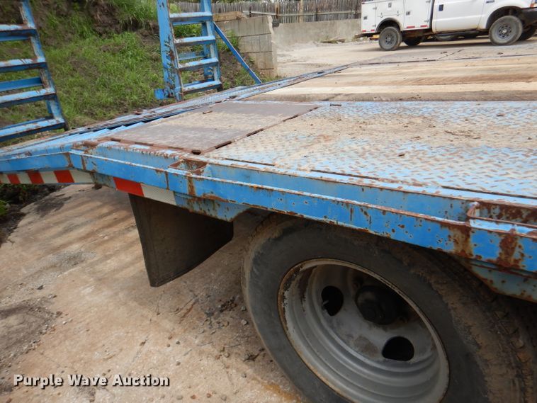 image for item DM0019 2008 T&B  equipment trailer