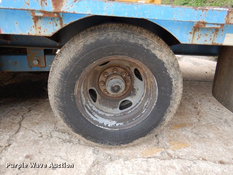 image for item DM0019 2008 T&B  equipment trailer