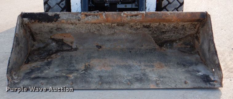 image for item DM3819 2016 Bobcat S750  skid steer