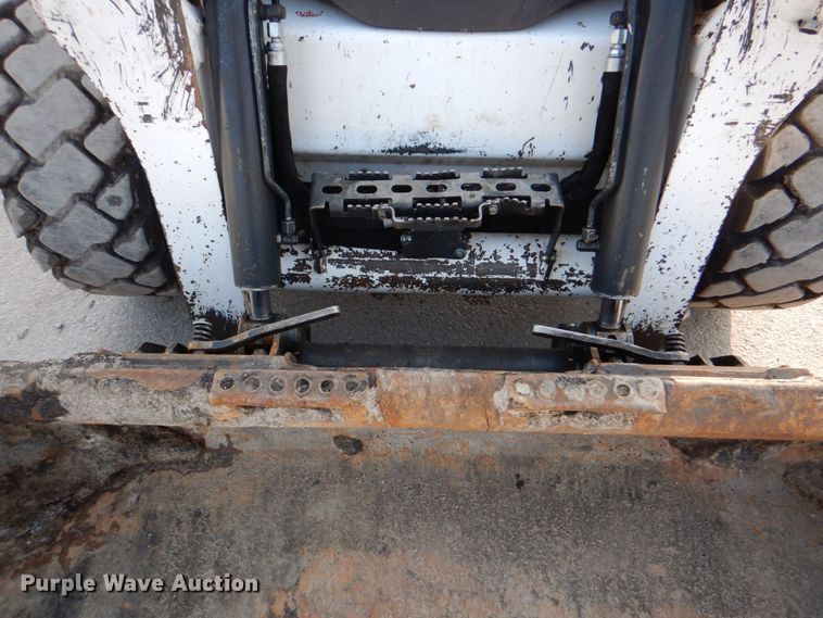 image for item DM3819 2016 Bobcat S750  skid steer