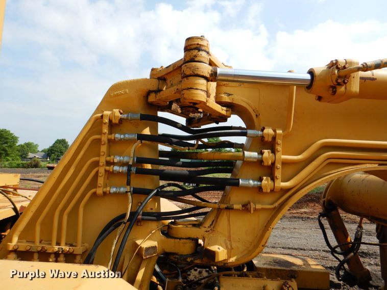 image for item DM3821 1980 Caterpillar 613B  elevating scraper