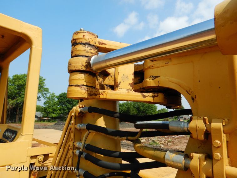 image for item DM3821 1980 Caterpillar 613B  elevating scraper