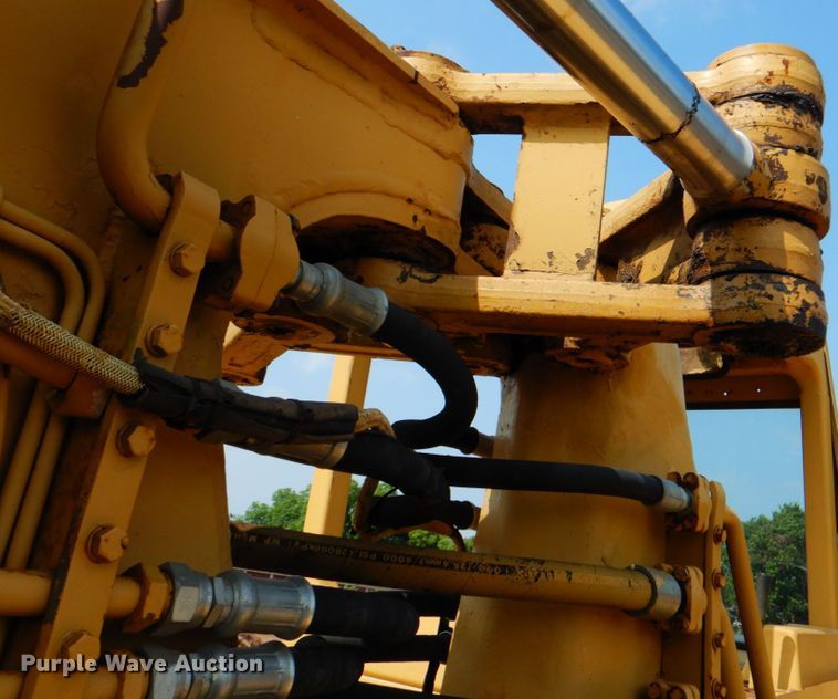 image for item DM3821 1980 Caterpillar 613B  elevating scraper