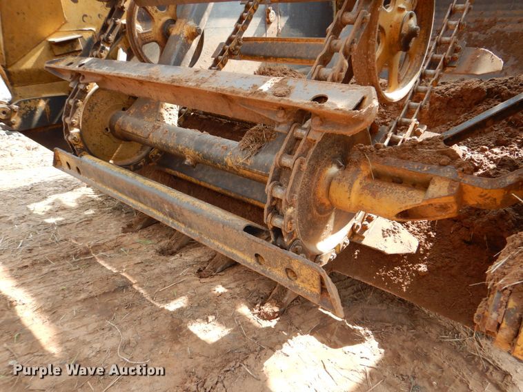 image for item DM3821 1980 Caterpillar 613B  elevating scraper