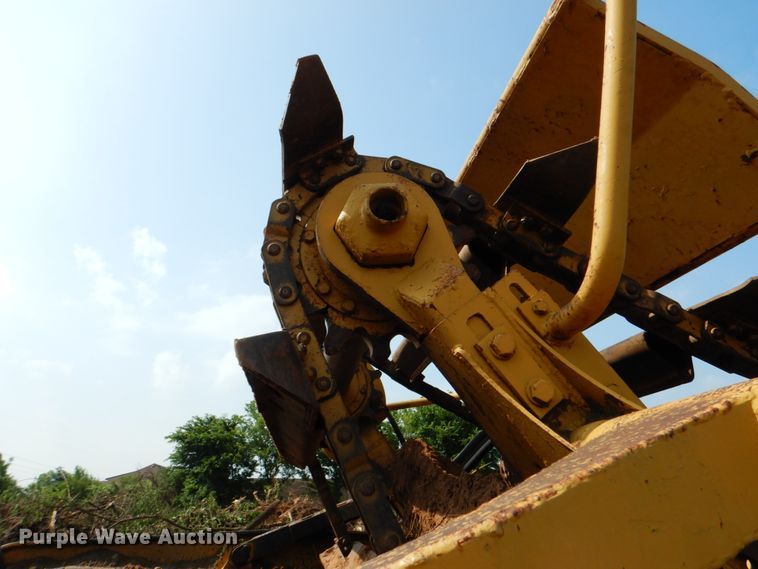 image for item DM3821 1980 Caterpillar 613B  elevating scraper