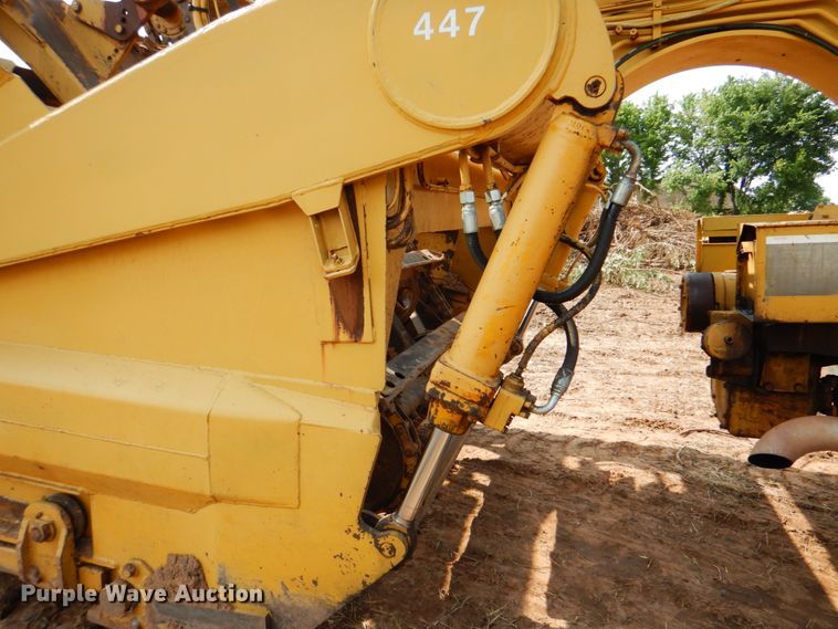 image for item DM3821 1980 Caterpillar 613B  elevating scraper