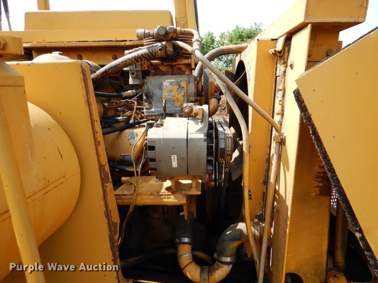 image for item DM3821 1980 Caterpillar 613B  elevating scraper