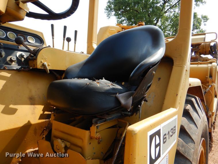 image for item DM3821 1980 Caterpillar 613B  elevating scraper