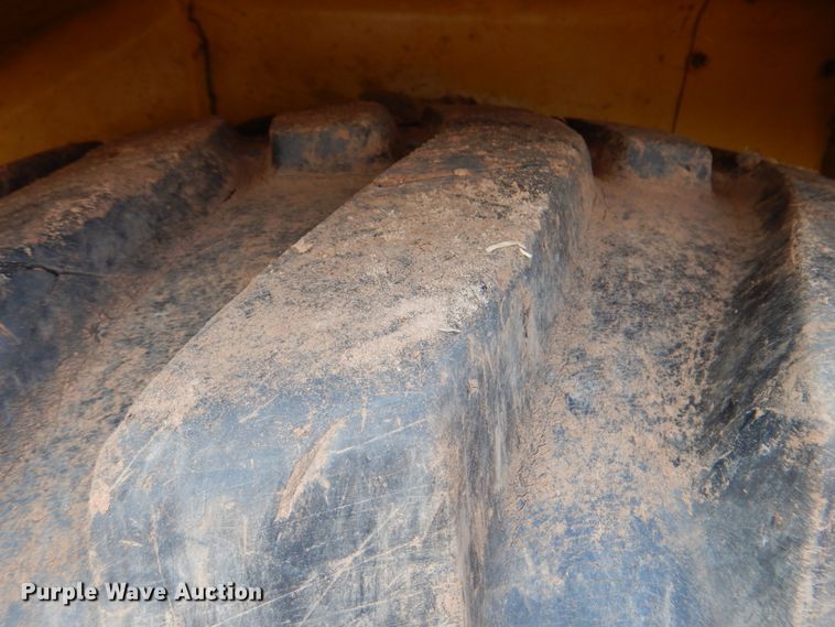 image for item DM3821 1980 Caterpillar 613B  elevating scraper