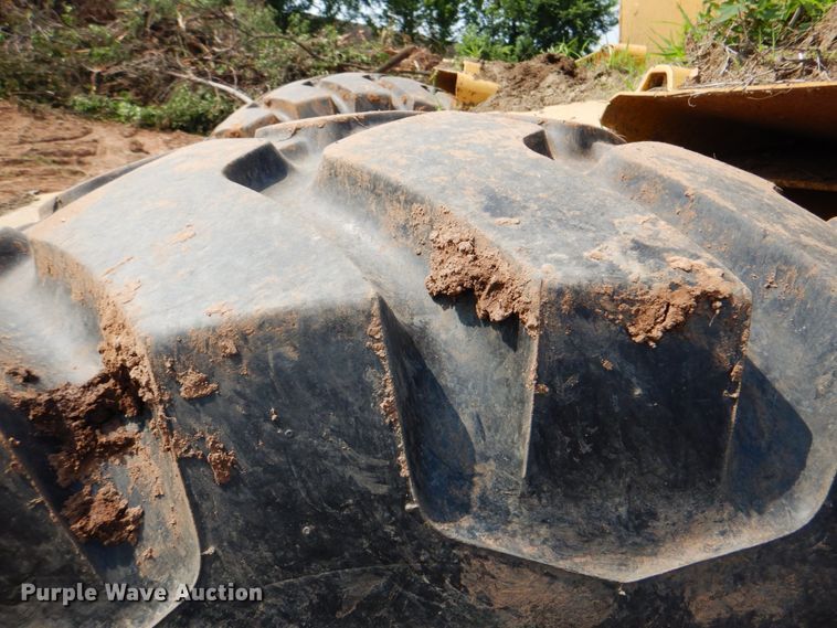 image for item DM3821 1980 Caterpillar 613B  elevating scraper