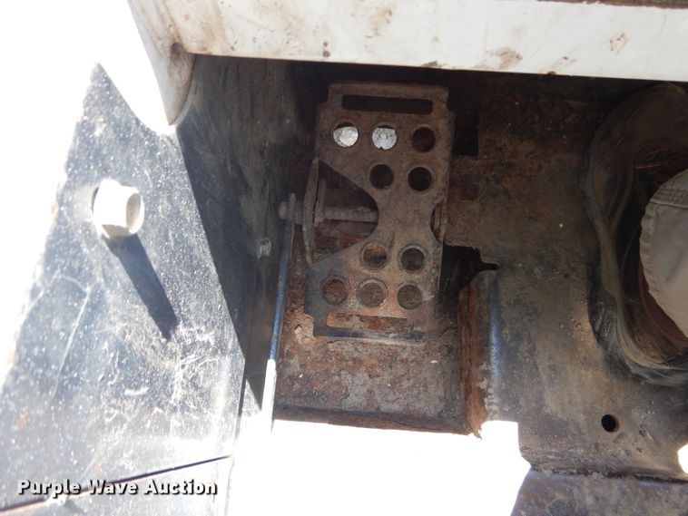 image for item DM4311 2003 Bobcat T190  tracked skid steer loader