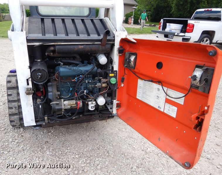 image for item DM4311 2003 Bobcat T190  tracked skid steer loader