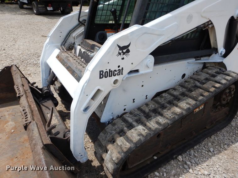 image for item DM4311 2003 Bobcat T190  tracked skid steer loader