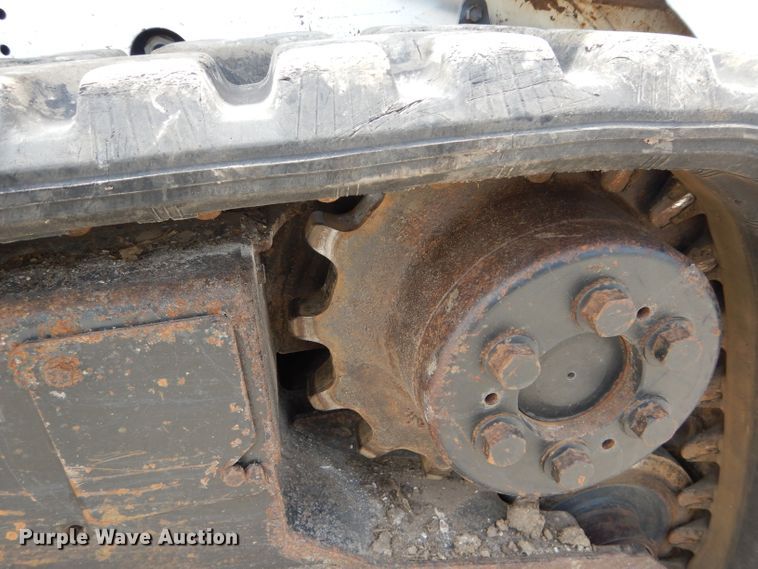 image for item DM4311 2003 Bobcat T190  tracked skid steer loader