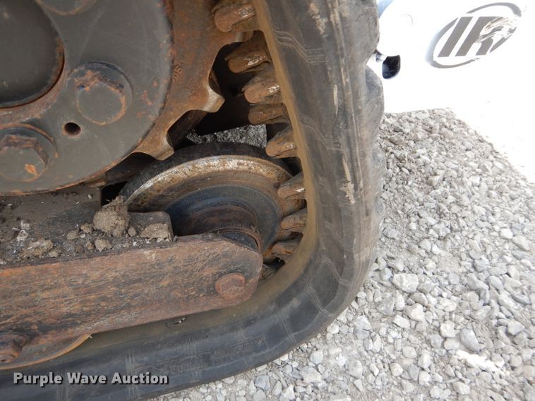 image for item DM4311 2003 Bobcat T190  tracked skid steer loader