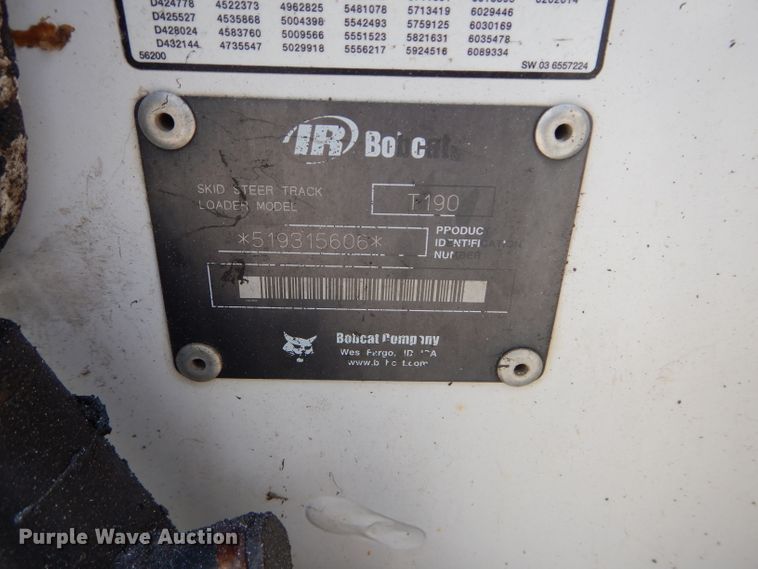 image for item DM4311 2003 Bobcat T190  tracked skid steer loader