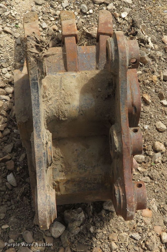 image for item DN5888 TAG 12"W excavator bucket