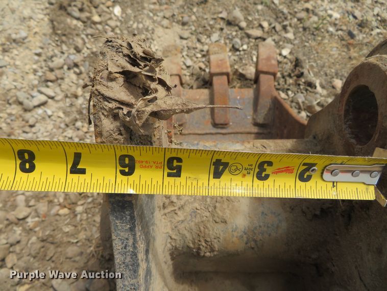 image for item DN5888 TAG 12"W excavator bucket