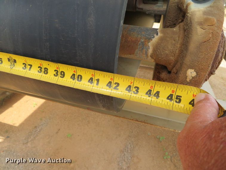 image for item DN5889 2015 Peerless 12 Yard  hopper feeder