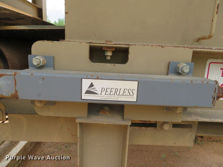 image for item DN5889 2015 Peerless 12 Yard  hopper feeder