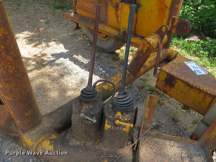 image for item DN5891 Lincoln  reel trailer