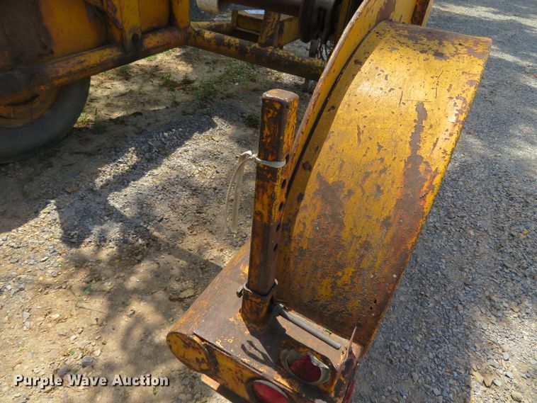 image for item DN5891 Lincoln  reel trailer