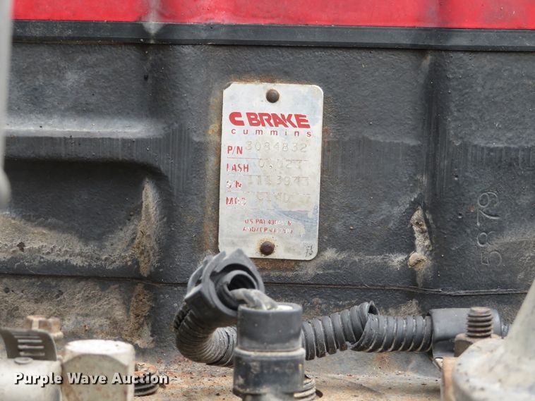 image for item DN5904 1995 International 9300  semi truck