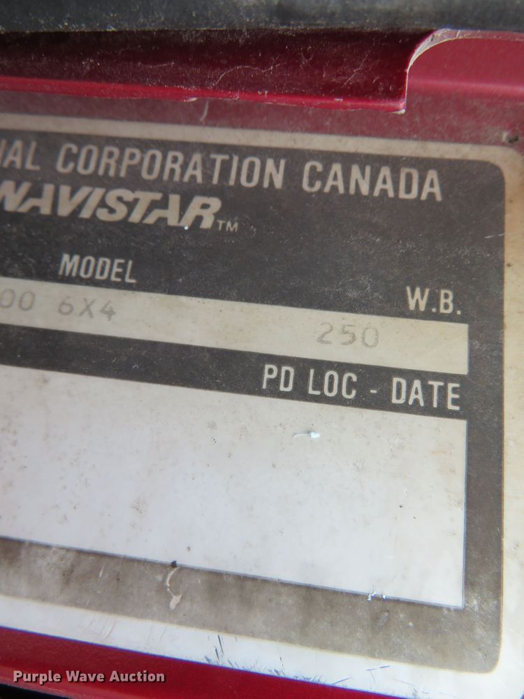 image for item DN5904 1995 International 9300  semi truck