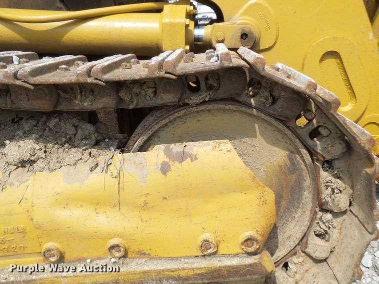 image for item DN6765 1998 Caterpillar 973 LGP  track loader
