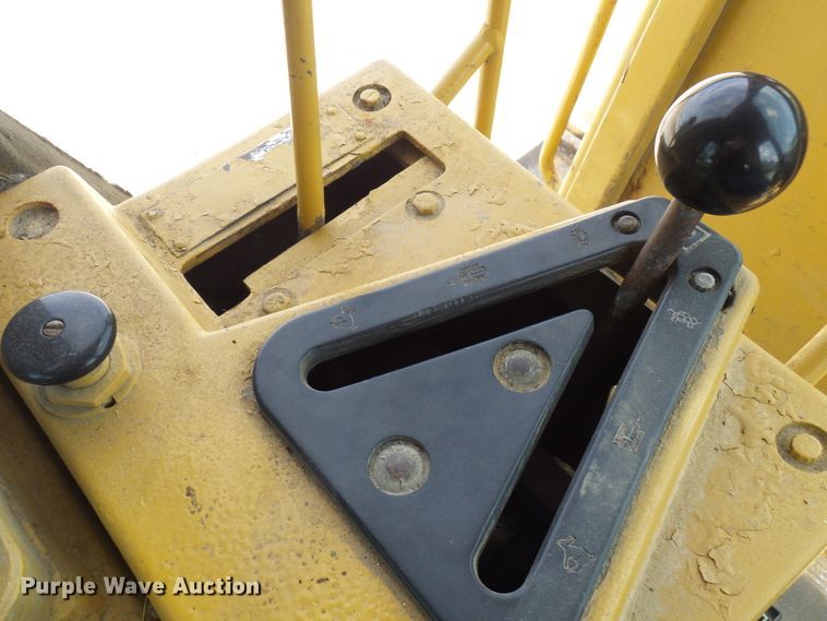 image for item DN6765 1998 Caterpillar 973 LGP  track loader